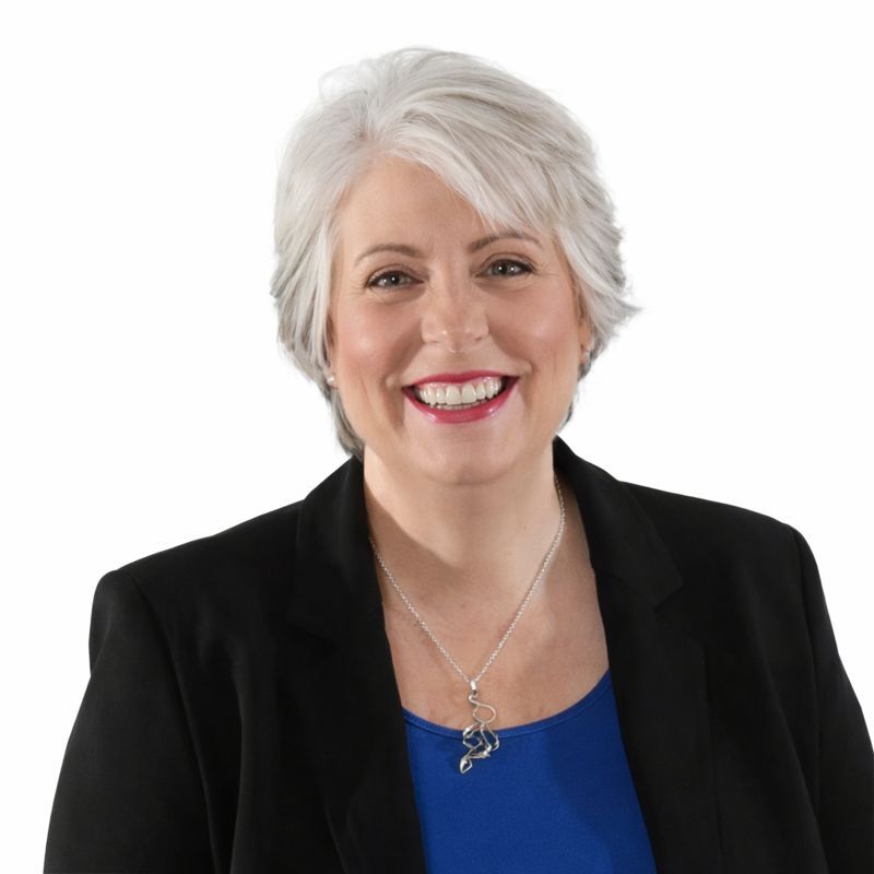 Ruth King Updated Headshot Jan 2026